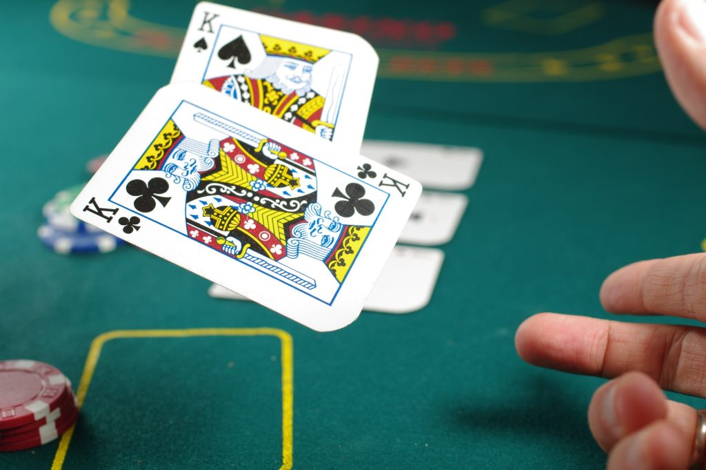 How are Blackjack cards?